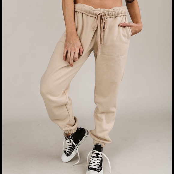 Ampersand Cozy Cabin Sweatsuit- Tan 3X - Picture 3 of 5